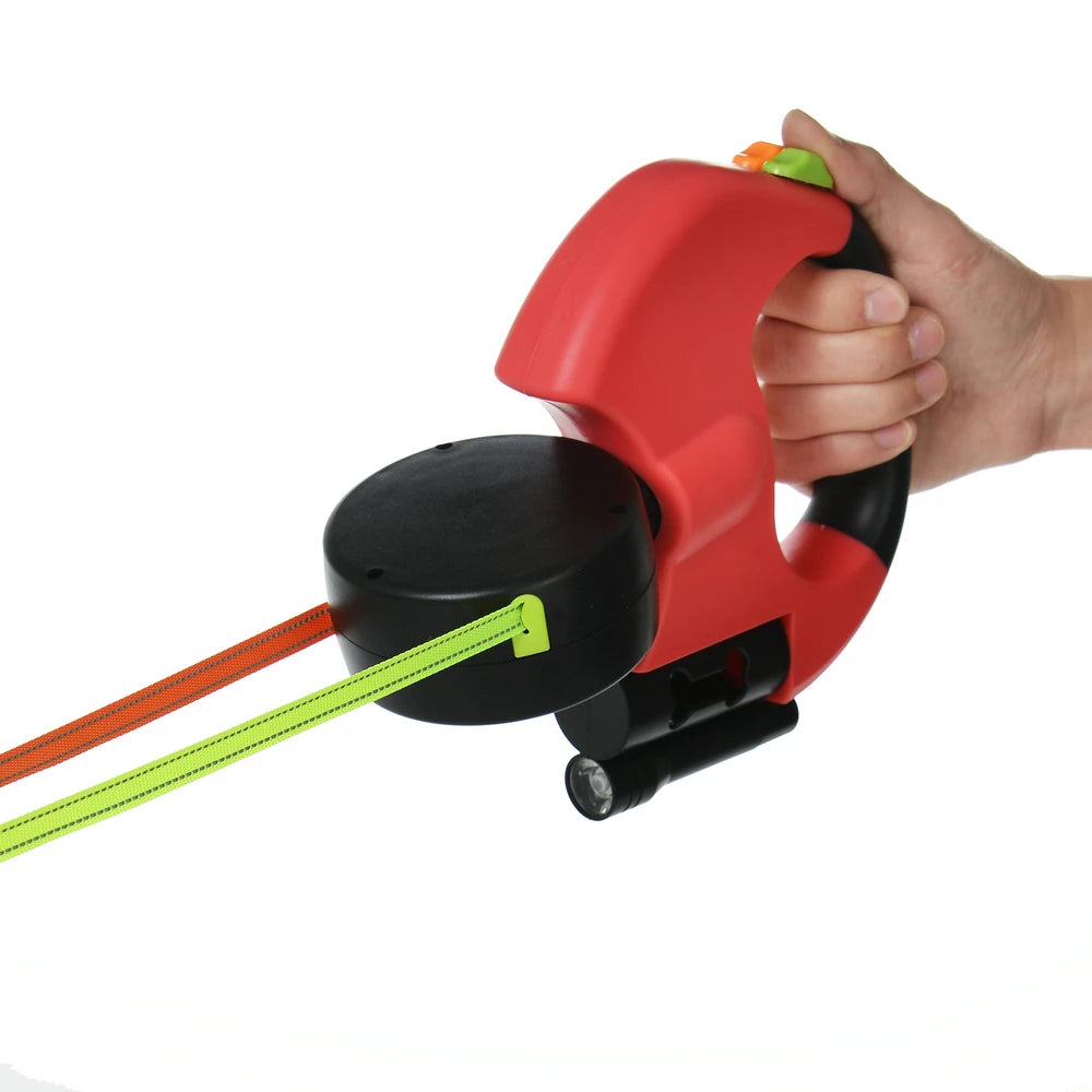 Experience Hassle-Free Walks with Our 3M Retractable Reflective Dual Dog Leash for Small Pets – Tangle-Free Design with Built-in Lights!